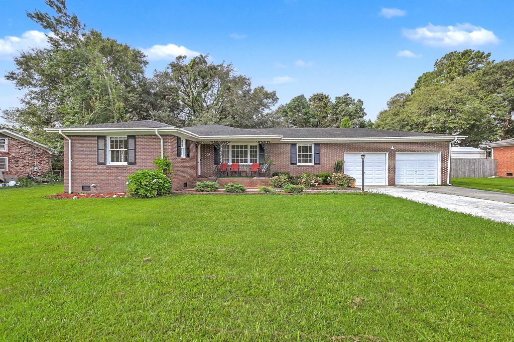 104 Hamlet Lane, Ladson, SC 29456