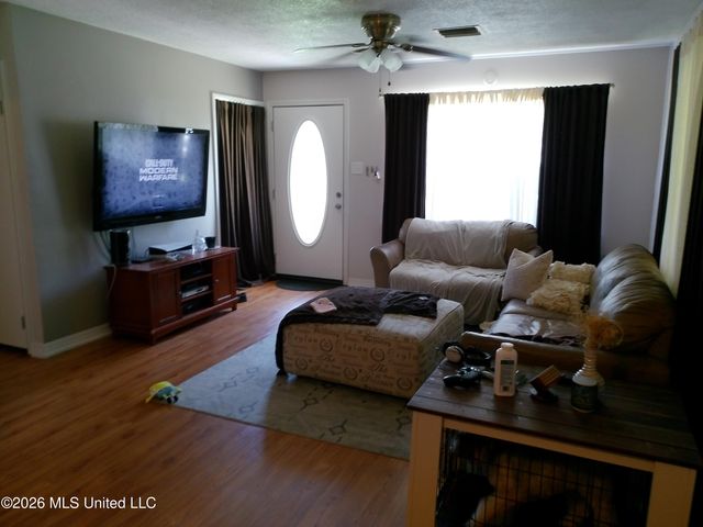 2179 Saint James Boulevard, Gulfport, MS 39507