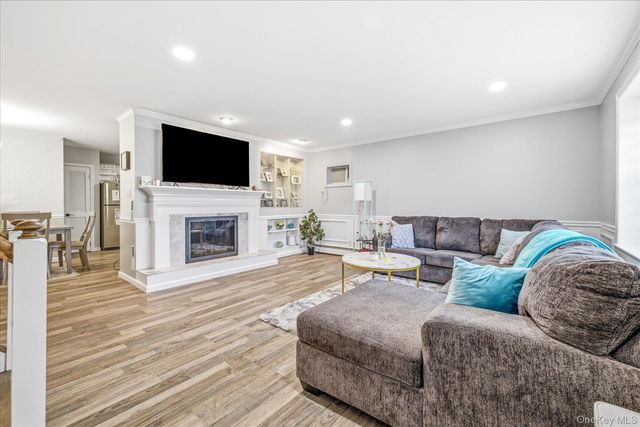 1861 Grand Avenue A2, Baldwin, NY 11510