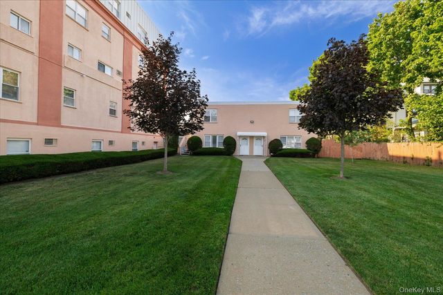 1861 Grand Avenue A2, Baldwin, NY 11510