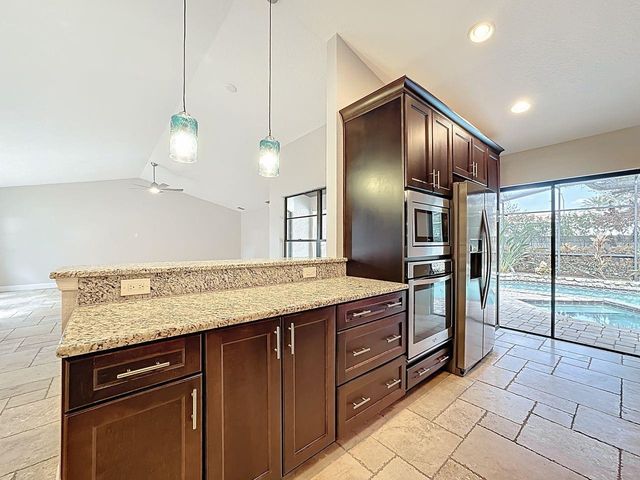 8019 N MADEIRA COURT, Orlando, FL 32836