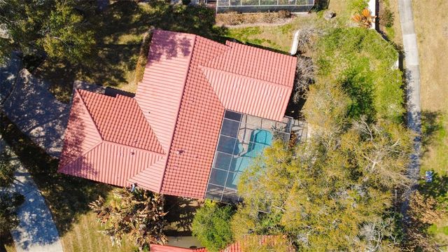 8019 N MADEIRA COURT, Orlando, FL 32836