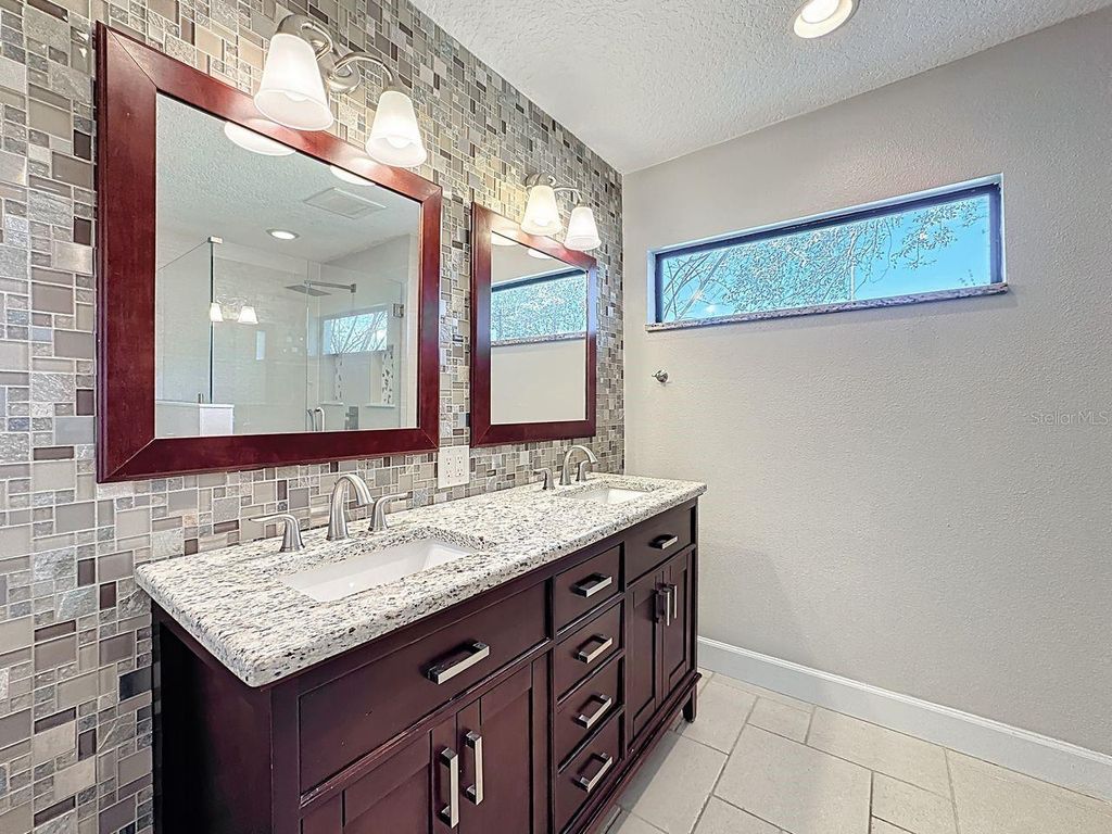 Image 30 of property listing at 8019 N MADEIRA COURT, Orlando, FL 32836