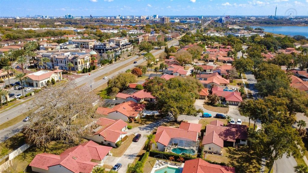 Image 46 of property listing at 8019 N MADEIRA COURT, Orlando, FL 32836