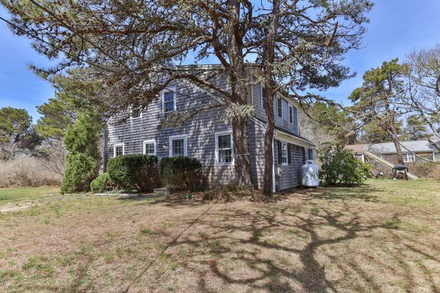 90 Rolling Lane, Eastham, MA 02642
