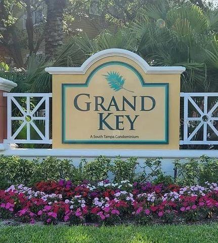 4207 S DALE MABRY HIGHWAY 1104, Tampa, FL 33611