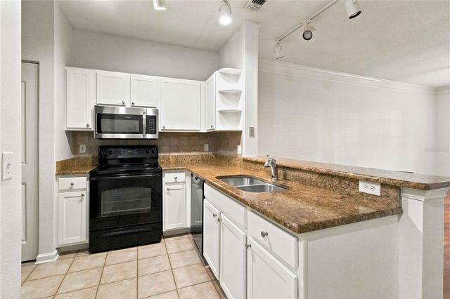 4207 S DALE MABRY HIGHWAY 1104, Tampa, FL 33611