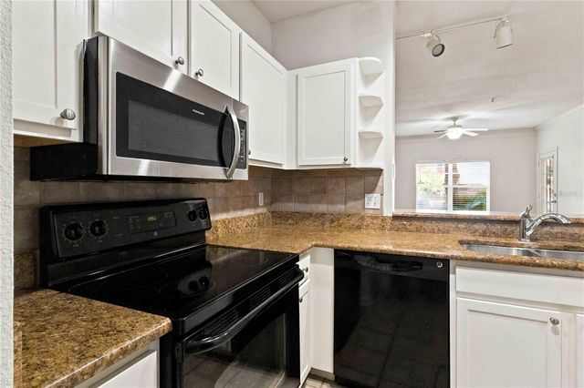 4207 S DALE MABRY HIGHWAY 1104, Tampa, FL 33611