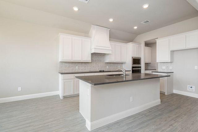 1807 Osage Court, Desoto, TX 75115