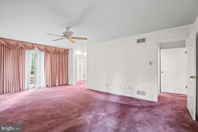 3 S LAKE WAY, Reisterstown, MD 21136