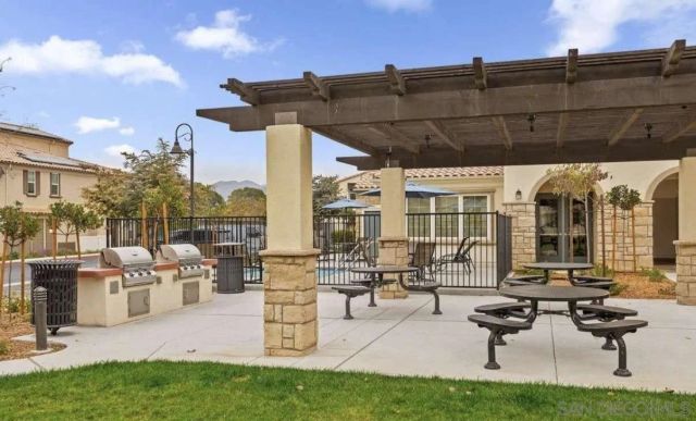 5055 Manzano ST, Camarillo, CA 93012