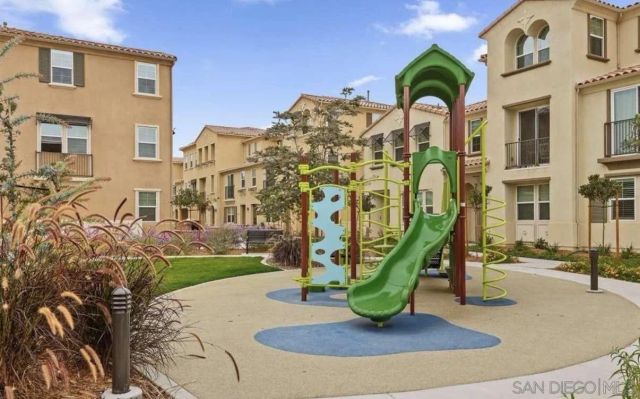 5055 Manzano ST, Camarillo, CA 93012