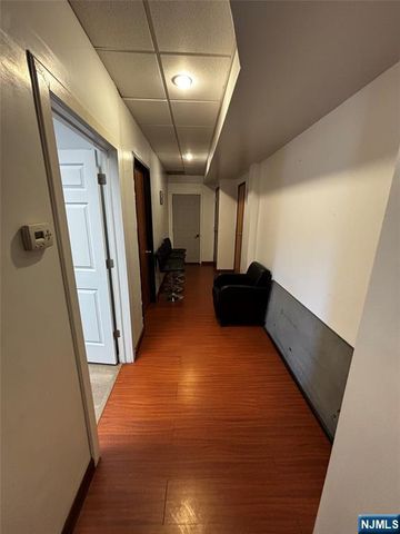 9019 River Road 2, North Bergen, NJ 07047