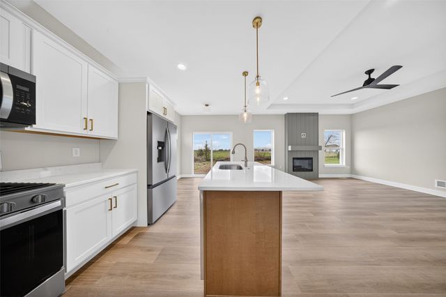 1275 Eisenhower Boulevard, North Liberty, IA 52317