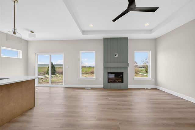 1275 Eisenhower Boulevard, North Liberty, IA 52317