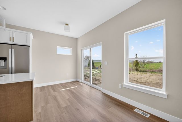 1275 Eisenhower Boulevard, North Liberty, IA 52317