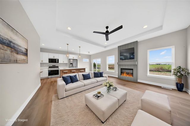 1275 Eisenhower Boulevard, North Liberty, IA 52317