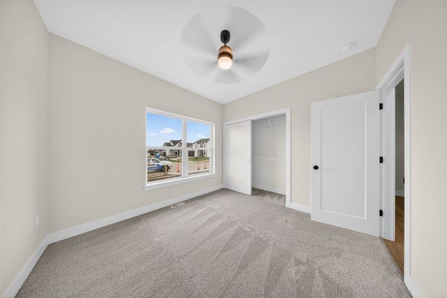 1275 Eisenhower Boulevard, North Liberty, IA 52317