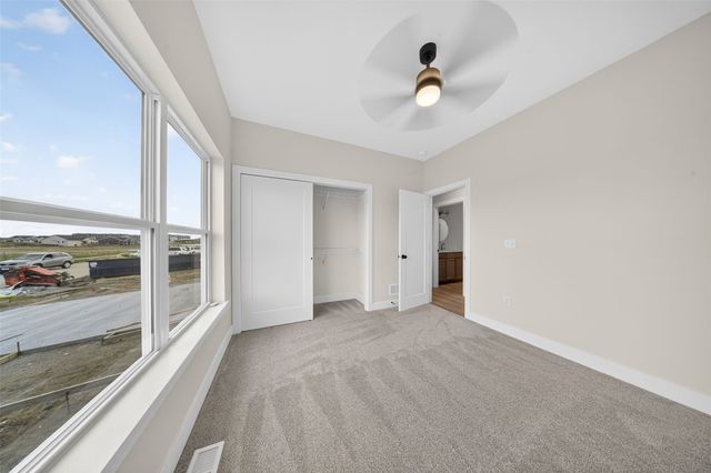1275 Eisenhower Boulevard, North Liberty, IA 52317