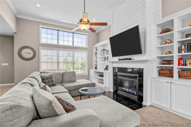 714 Willow Oak Drive, Georgetown, IN 47122
