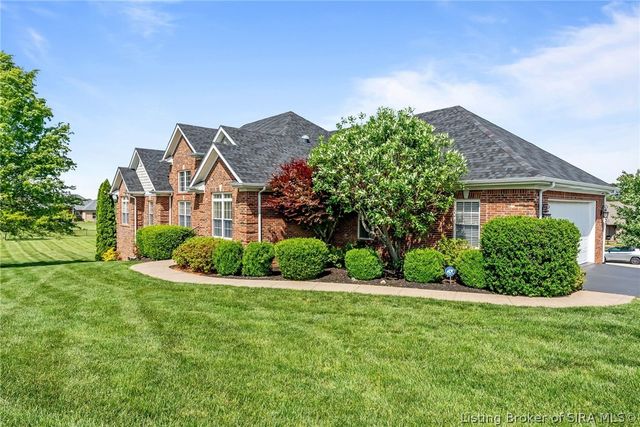 714 Willow Oak Drive, Georgetown, IN 47122