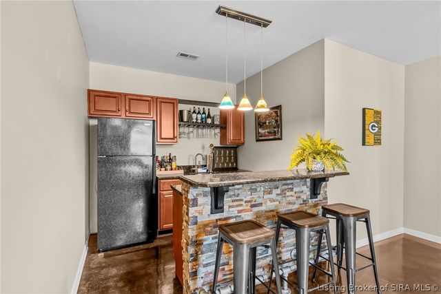 714 Willow Oak Drive, Georgetown, IN 47122