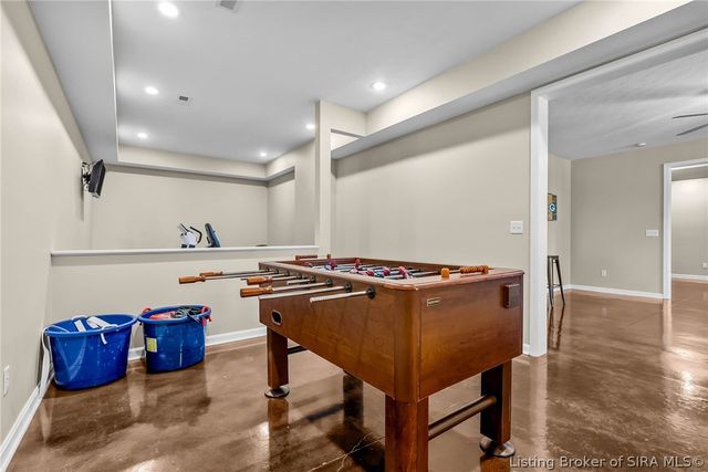 714 Willow Oak Drive, Georgetown, IN 47122