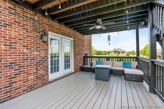 714 Willow Oak Drive, Georgetown, IN 47122