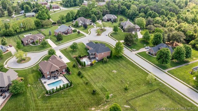 714 Willow Oak Drive, Georgetown, IN 47122
