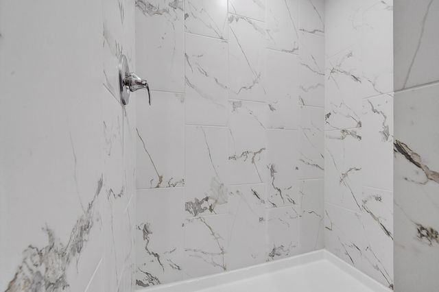 38634 Spur 149 Rd 67B, Magnolia, TX 77354