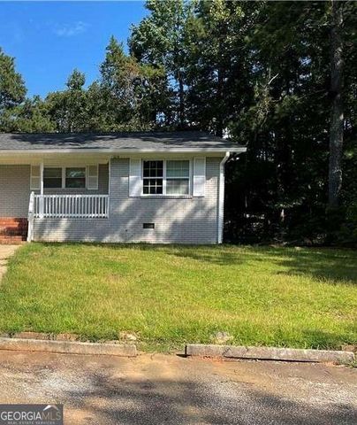 22 Fox Hall Drive B, Douglasville, GA 30135