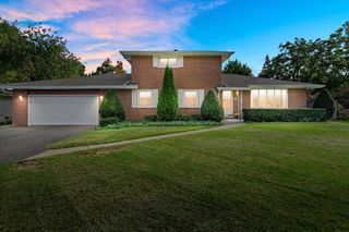 5535 Sandy LANE, Mount Pleasant, WI 53406