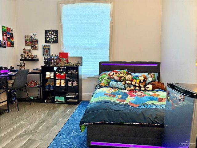 1309 W Gran Via Street, Pharr, TX 78577