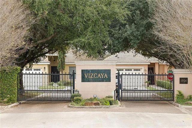 1309 W Gran Via Street, Pharr, TX 78577