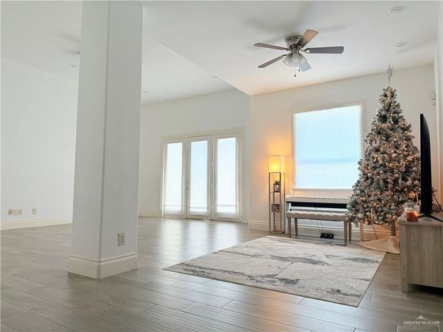 1309 W Gran Via Street, Pharr, TX 78577