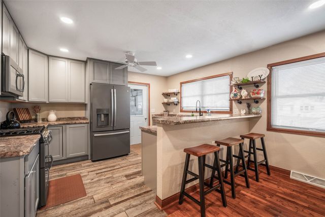 512 Maxwell Street, Maxwell, IA 50161