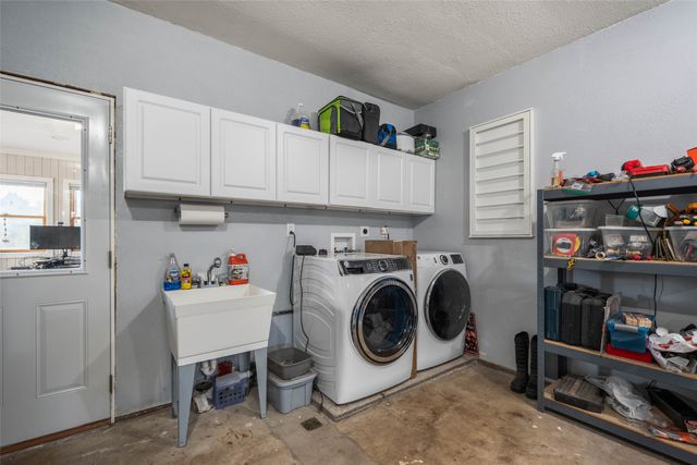 512 Maxwell Street, Maxwell, IA 50161