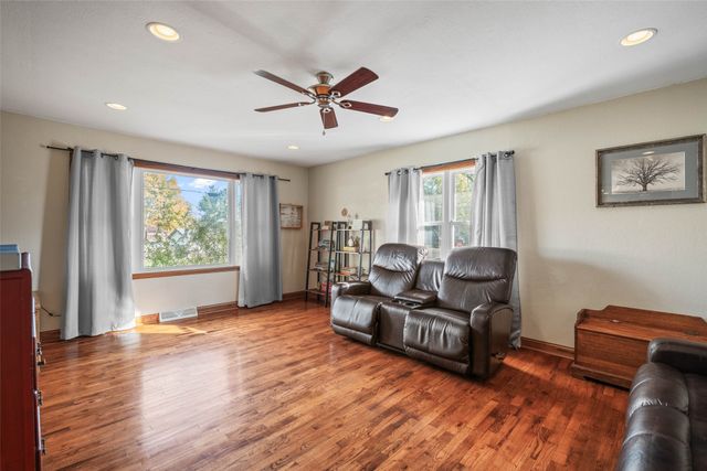 512 Maxwell Street, Maxwell, IA 50161