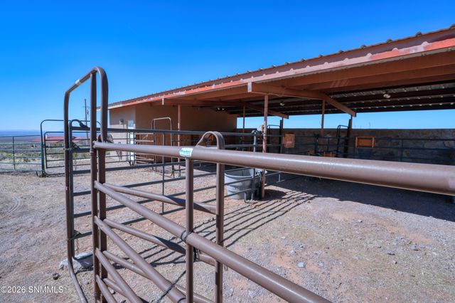 5098 Ventana View Road, Las Cruces, NM 88011
