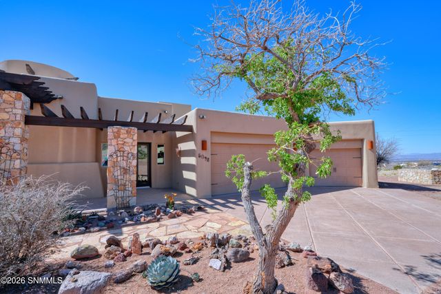 5098 Ventana View Road, Las Cruces, NM 88011