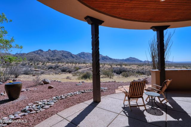 5098 Ventana View Road, Las Cruces, NM 88011