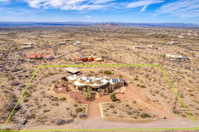 5098 Ventana View Road, Las Cruces, NM 88011