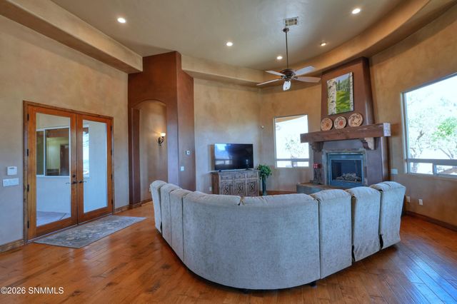 5098 Ventana View Road, Las Cruces, NM 88011