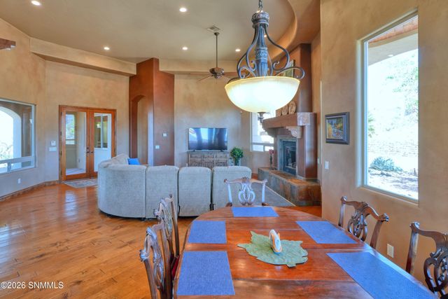 5098 Ventana View Road, Las Cruces, NM 88011