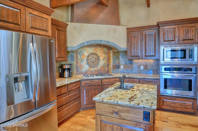 5098 Ventana View Road, Las Cruces, NM 88011