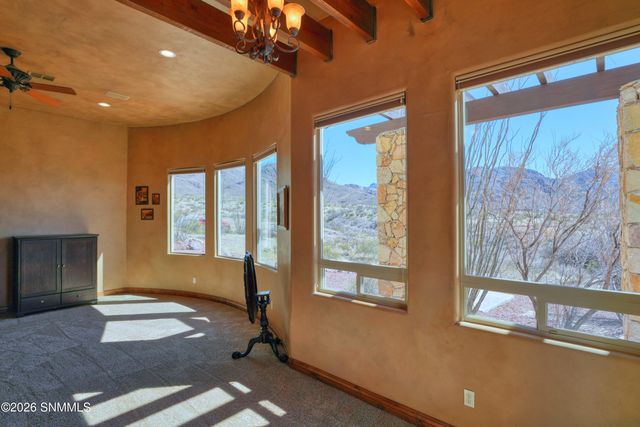 5098 Ventana View Road, Las Cruces, NM 88011