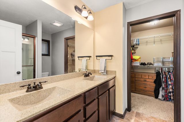 304 Tailfeather Drive NW, Bondurant, IA 50035