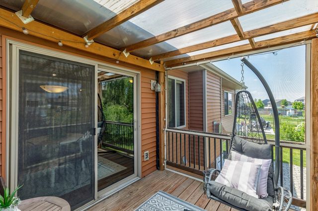 304 Tailfeather Drive NW, Bondurant, IA 50035