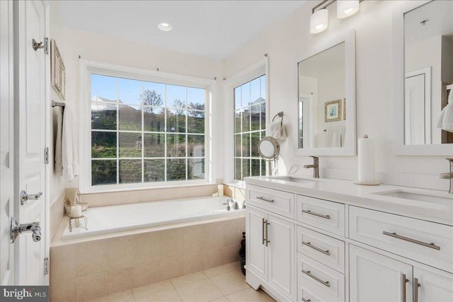 6378 MEANDERING WOODS CT, Frederick, MD 21701