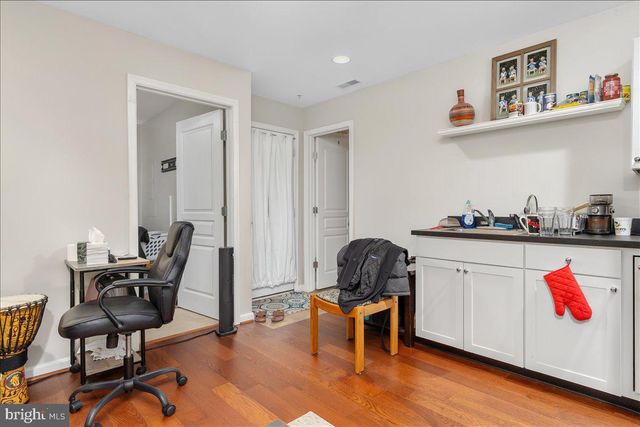 6378 MEANDERING WOODS CT, Frederick, MD 21701